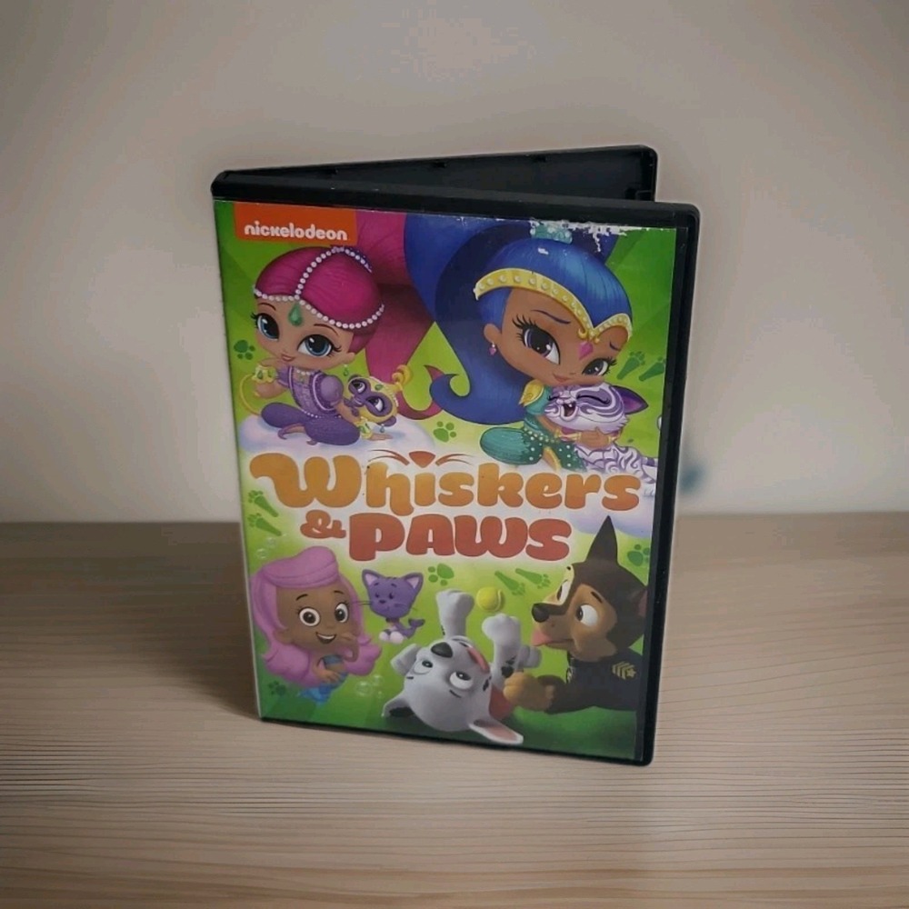 Nickelodeon Favorites: Whiskers & Paws
